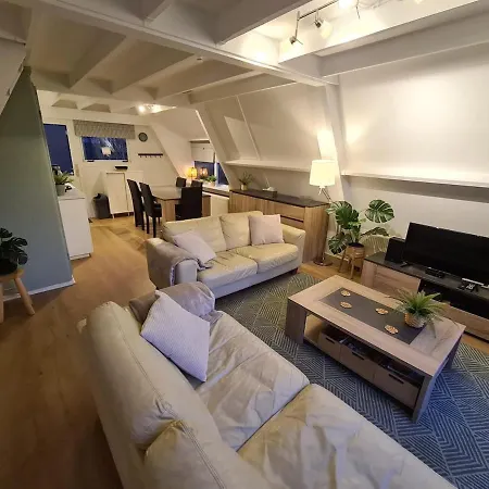 Sequoia 140, Nature, Piscine,2 Chiens Ok * Durbuy