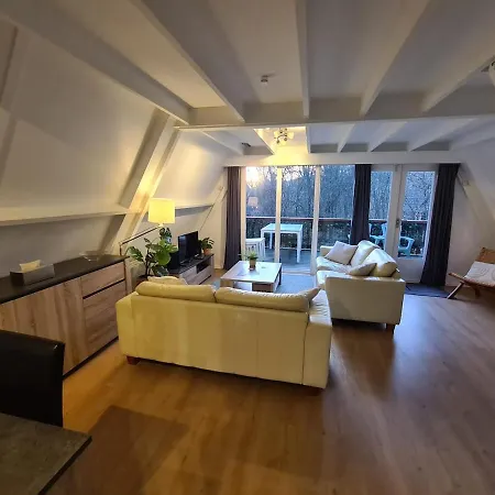 Chalet Sequoia 140, Nature, Piscine,2 Chiens Ok