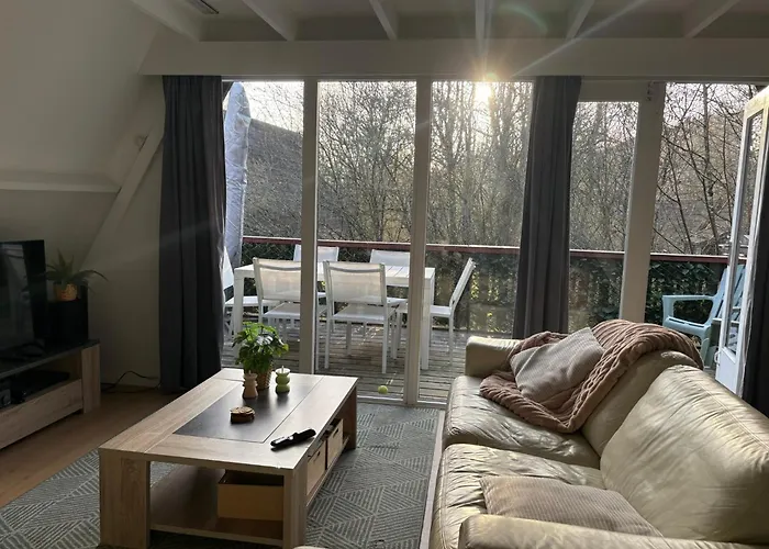 Sequoia 140, Nature, Piscine,2 Chiens Ok * Durbuy