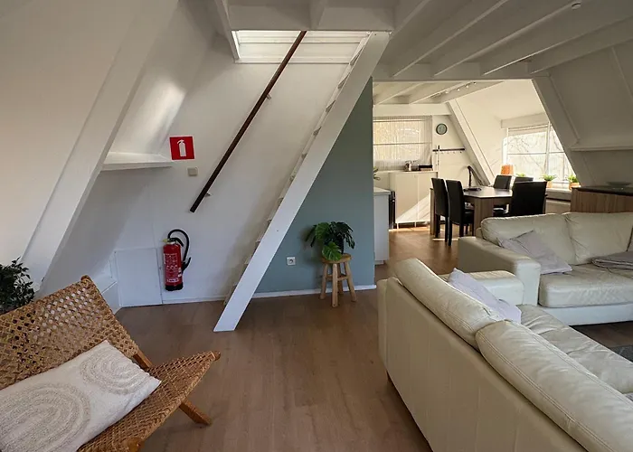 Sequoia 140, Nature, Piscine,2 Chiens Ok * Durbuy