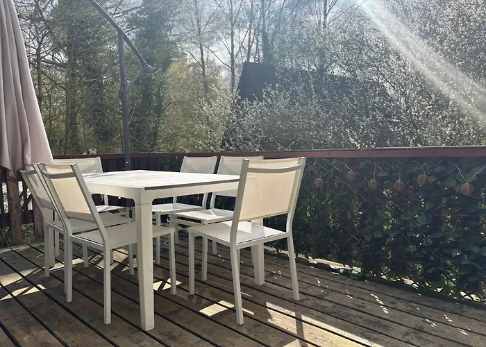 Sequoia 140, Nature, Piscine,2 Chiens Ok